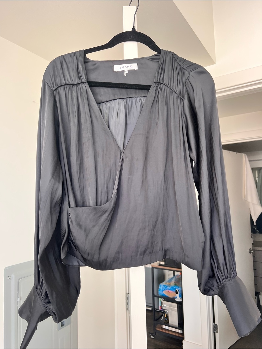 Frame Balloon Sleeve V-Neck Wrap Blouse Sz S - Picture 1 of 8
